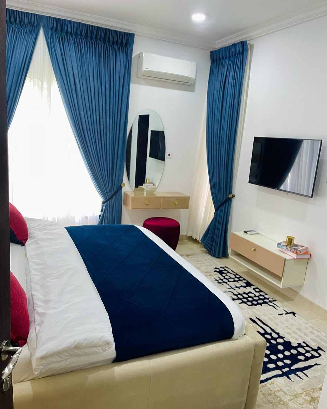 Guest Room Suite